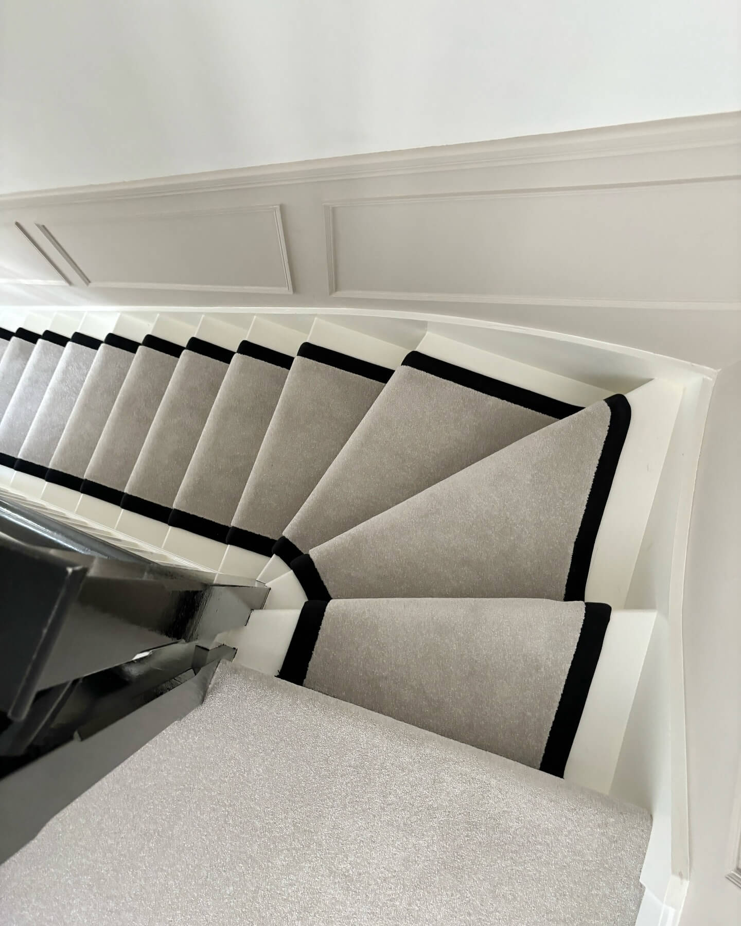 Curved Stair Runner With Black Binding Accents