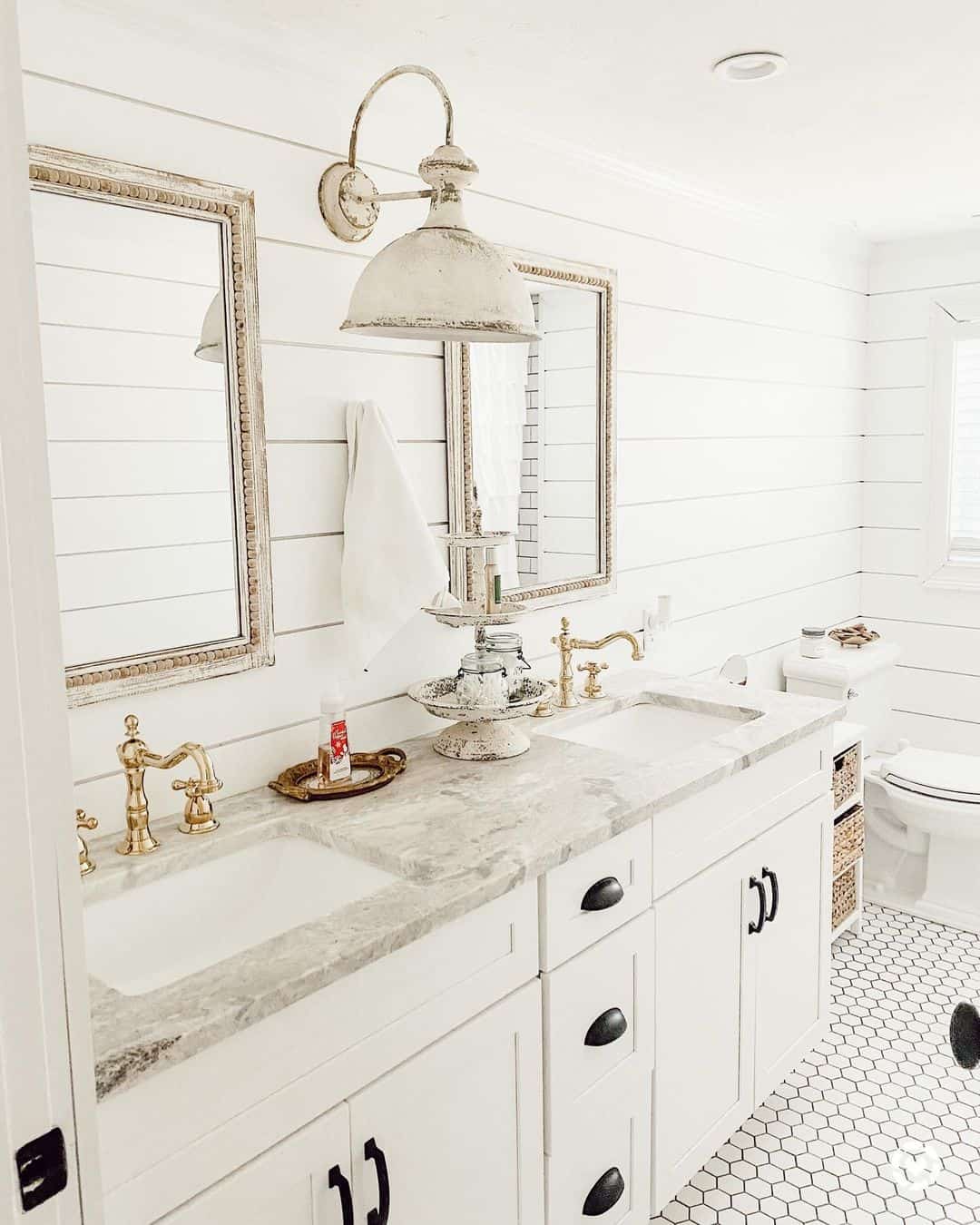 Tiered Stand Adds Vintage Charm to Countertop Vignettes