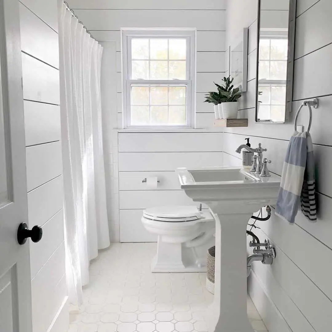 Horizontal Shiplap Expands Small Bathrooms