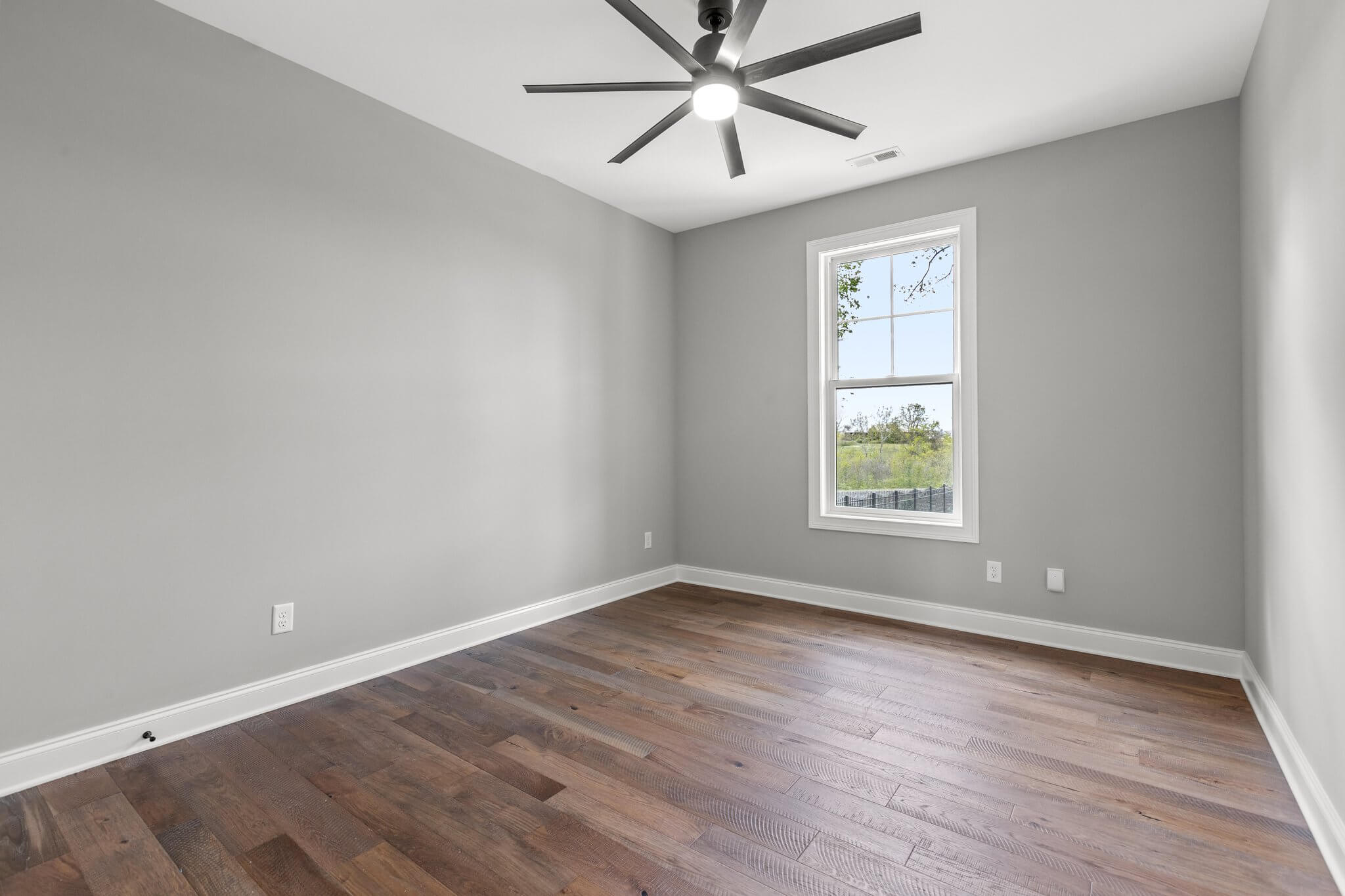 Cool Gray Walls Offer a Versatile Backdrop