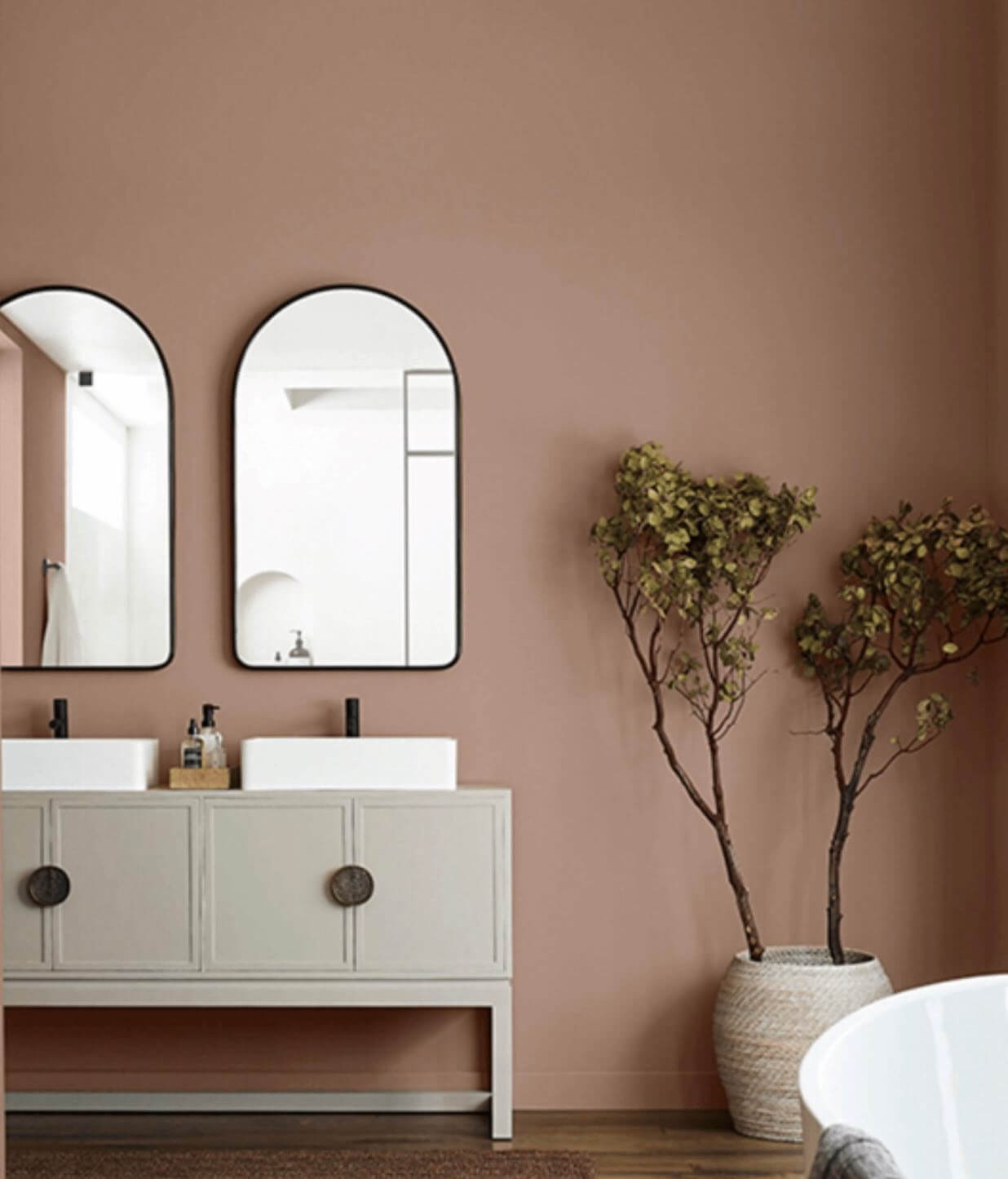Terracotta Walls Create a Soft, Earthy Bathroom