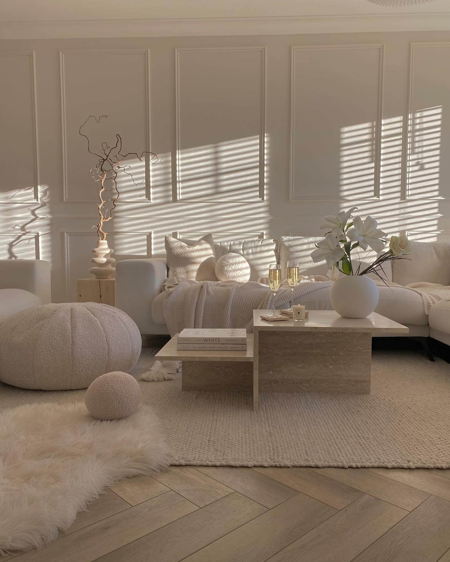 Monochromatic Walls Create a Serene, Textured Living Space