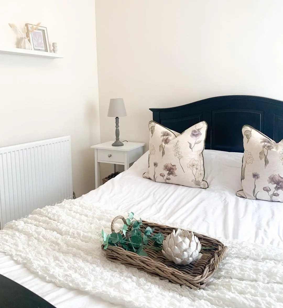 Style a Woven Tray with Natural Decor