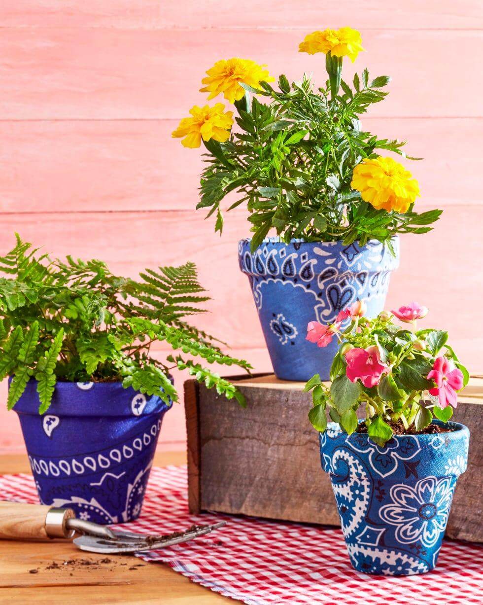 Bandana-Wrapped Pots Add Patterned Charm to Plants