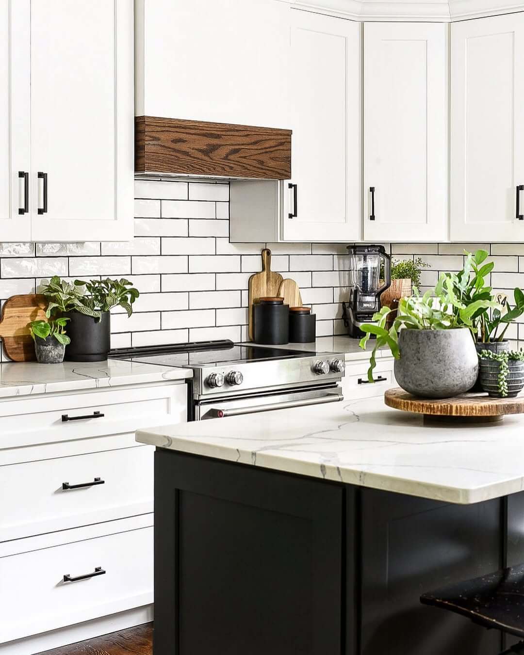Wooden Range Hood Cover Adds Natural Warmth