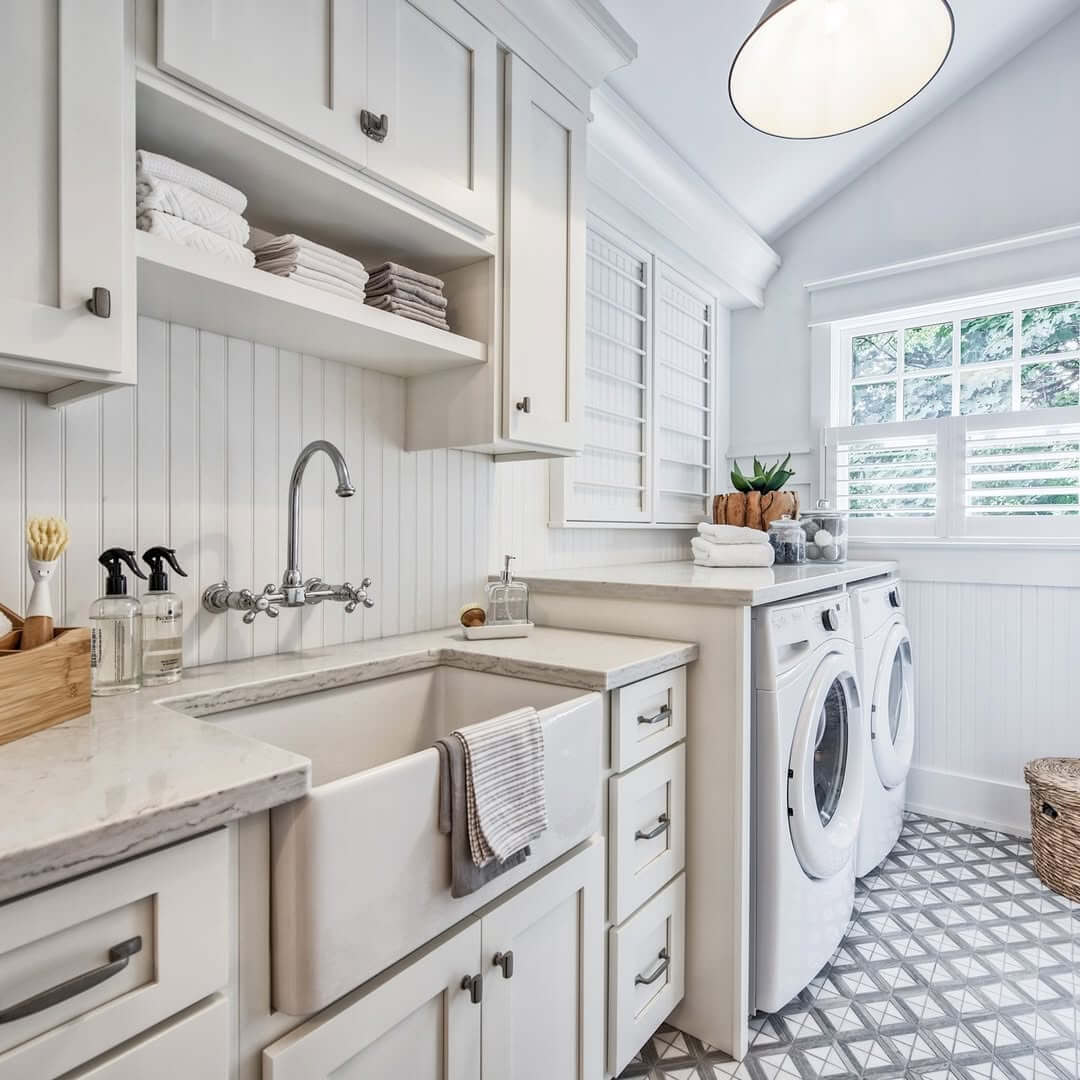 White Beadboard Backsplash Adds Classic Texture