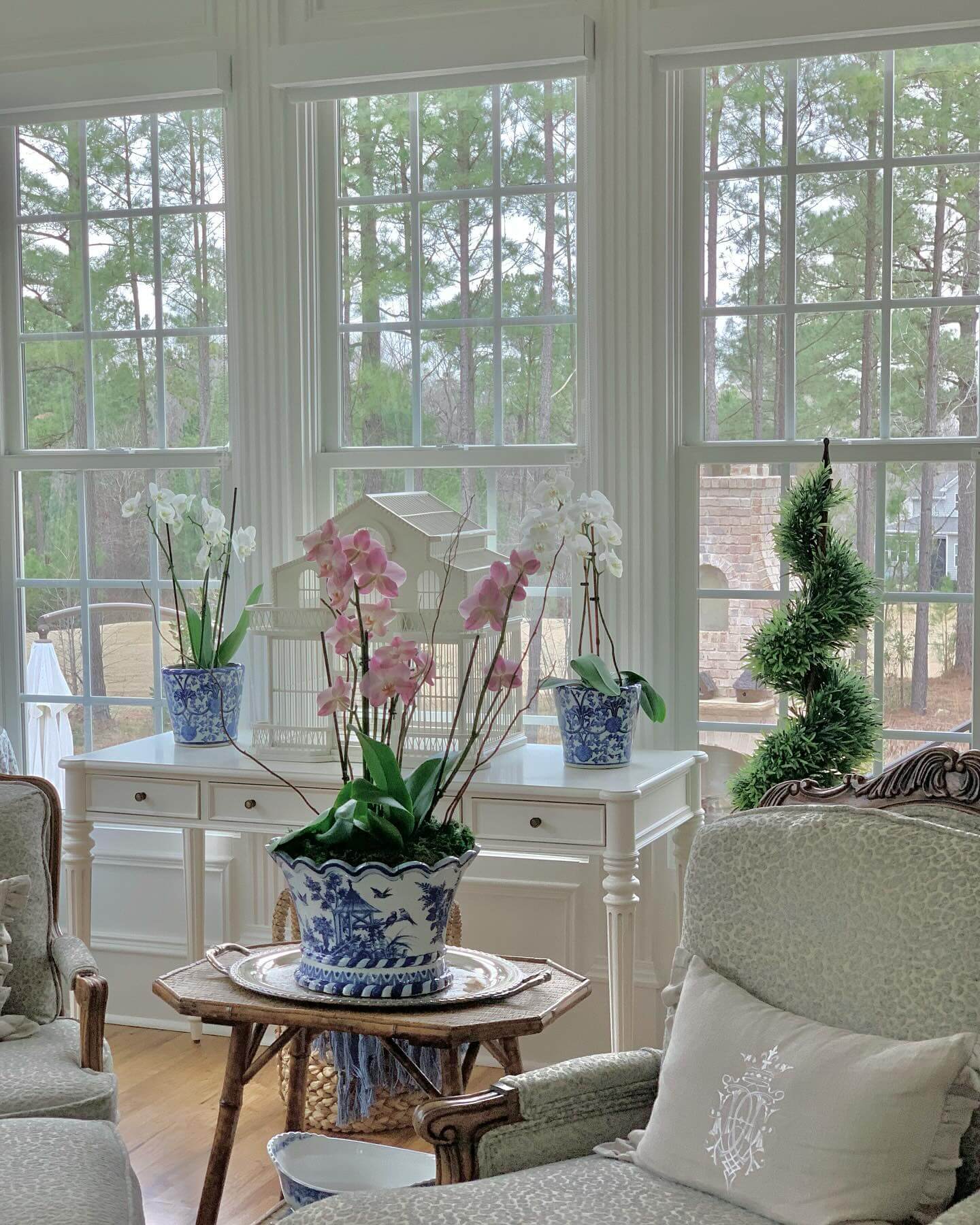 Decorate with Chinoiserie Planters