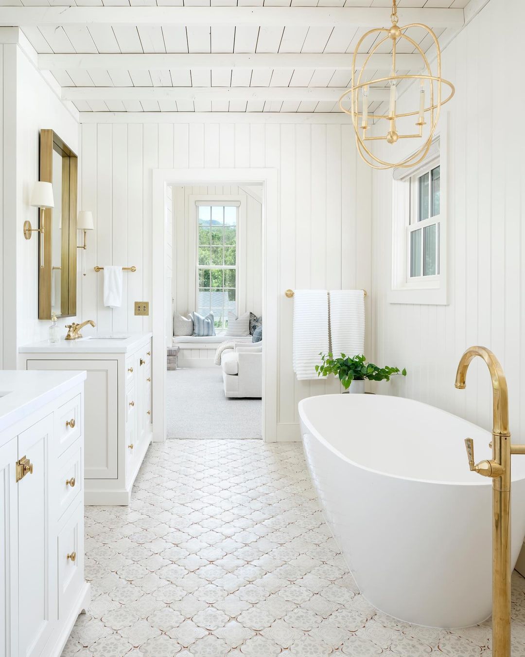 Ornate Geometric Floor Tiles Add a Vintage Touch