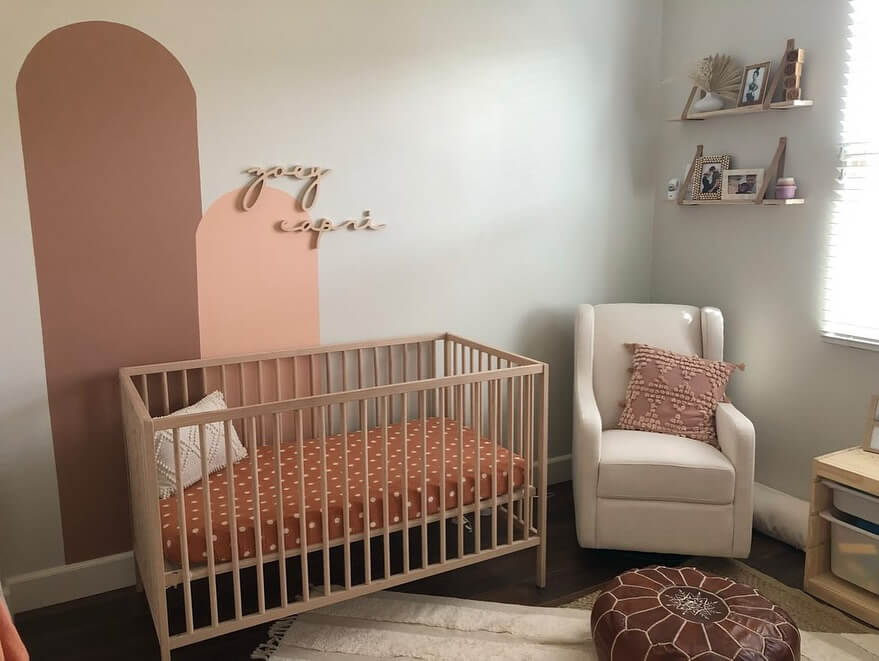 Layered Arch Paint Creates a Soft Boho Backdrop
