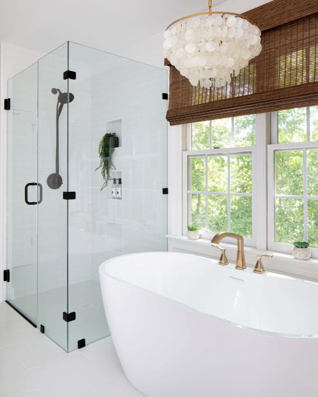 Brass Faucet Set Adds Warmth to Freestanding Tub